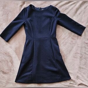 VINCE CAMUTO - Navy dress - 3/4 sleeve - size 6